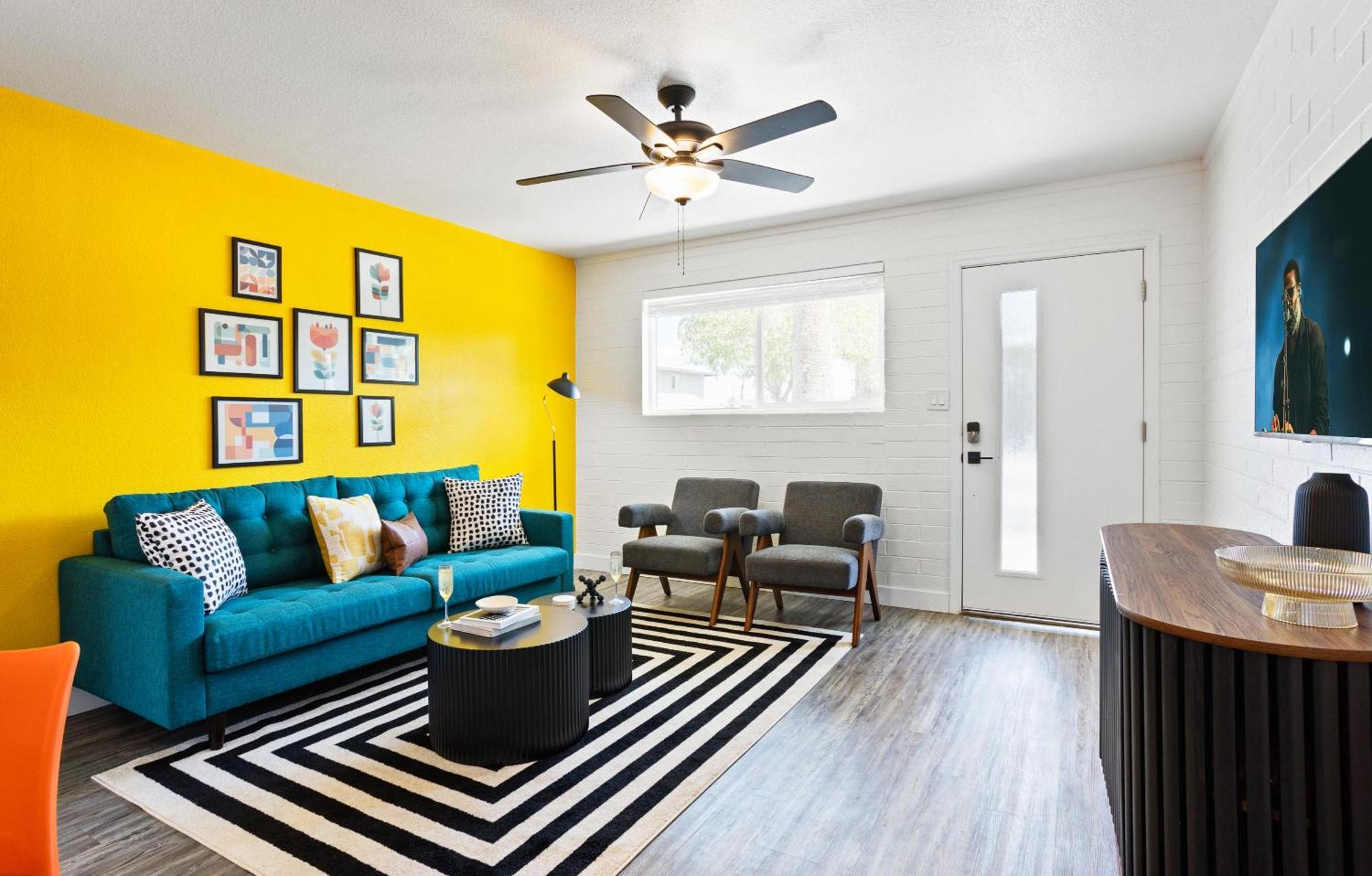 Aura-2 Units-next To The Entertainment District * Scottsdale